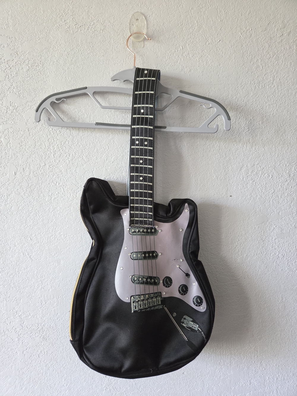Kids Black Guitar-Shaped Backpack Vintage